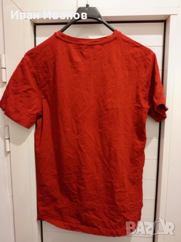 Оригинална тениска Armani, снимка 2 - Тениски - 51642029