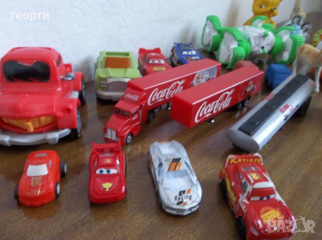 Играчки, снимка 11 - Коли, камиони, мотори, писти - 44275694