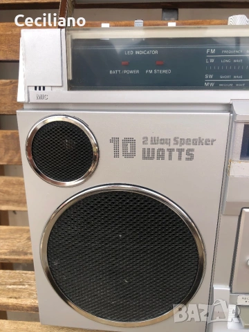 Радиокасетофон Club 6001(Germany) Много хубав звук!, снимка 5 - Радиокасетофони, транзистори - 53932042