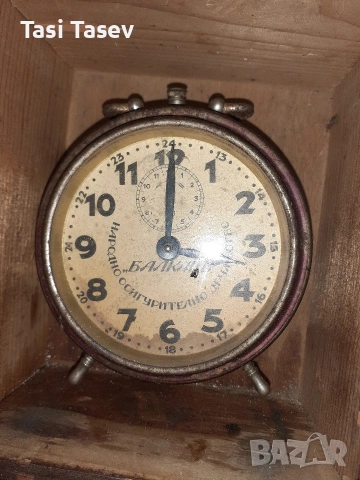 Стар будилник Балканъ и кутия за часовник, снимка 7 - Антикварни и старинни предмети - 53234663