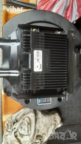 усилвател от мазда 6, снимка 2 - Ресийвъри, усилватели, смесителни пултове - 52490444