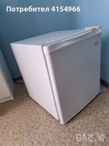 Мини хладилник Нео, снимка 1 - Хладилници - 46502350