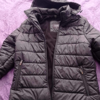 Две Зимни якета LC waikiki, снимка 1 - Детски якета и елеци - 45010462