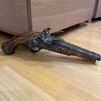 Реплика на кремъчен пистолет, снимка 2 - Антикварни и старинни предмети - 45397326
