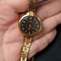 Антика / стар руски(съветски) часовник "Luch" / работи точно / Au5, снимка 1 - Антикварни и старинни предмети - 45382635