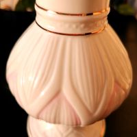 Beleek Lotus Blossom порцеланова ваза, снимка 4 - Декорация за дома - 45286393