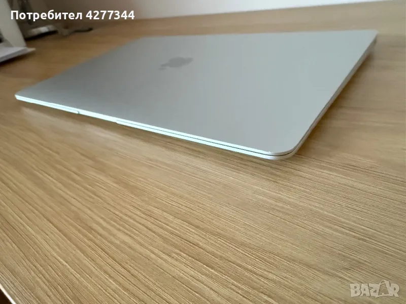 Продавам MacBook Air M1, 8 GB , снимка 1