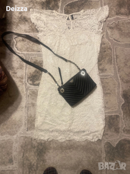 Бяла рокля, снимка 1