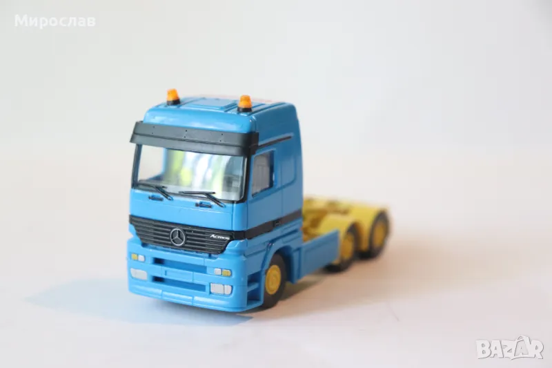 WIKING H0 1/87 MERCEDES ACTROS ВЛЕКАЧ КАМИОН МОДЕЛ КОЛИЧКА, снимка 1