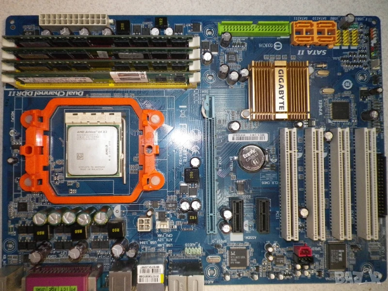 Двуядрен комплект Gigabyte GA-M56S-S3/AMD Athlon 64x2 4600/4GB , снимка 1