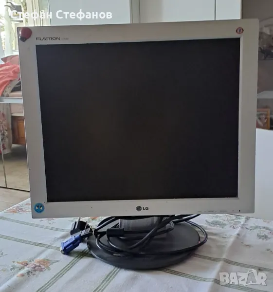 Монитор LG FLATRON 17", снимка 1