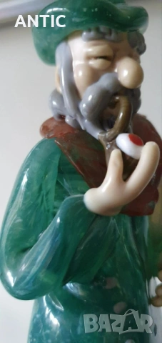 Фигурка на Стъклен Ловец, снимка 4 - Антикварни и старинни предмети - 53418417