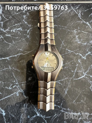 Оригинален Citizen Titanium Ana-Digi Vintage, снимка 2 - Мъжки - 51127195