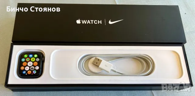 Apple Watch 6 44mm, снимка 3 - Смарт часовници - 49778955