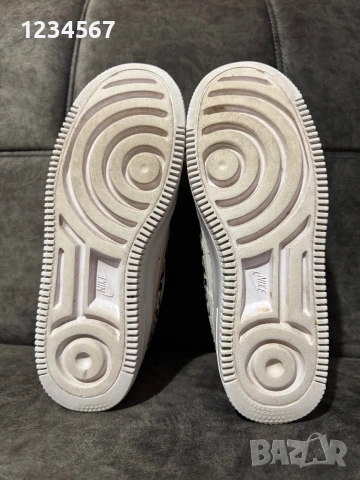 Nike Air Force 1 Sage Low White Team Gold., снимка 6 - Маратонки - 53879662