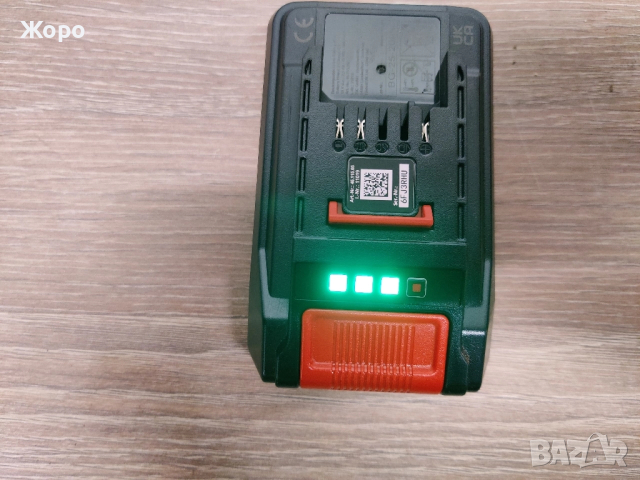 Акумулаторен ъглошлайф с регулиране на ооборотите, снимка 8 - Други инструменти - 52519377