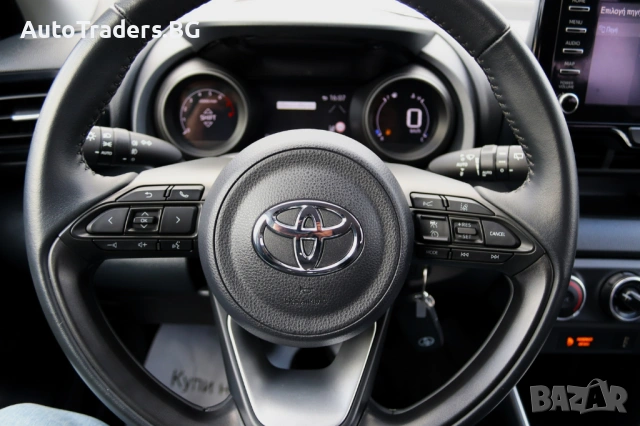 2021 Toyota Yaris (XP210) 1.0 CVT, снимка 15 - Автомобили и джипове - 53649020
