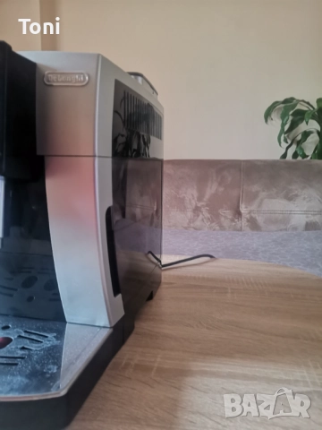 Кафемашина кафеавтомат Delonghi magnifica Ecam 23.210 , снимка 6 - Кафемашини - 52674118