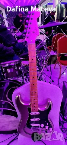 fender 75th anniversary stratocaster