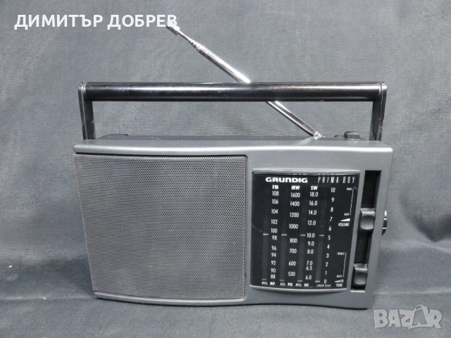 СТАР РЕТРО ТРАНЗИСТОР FM /MW/SW РАДИО GRUNDIG PRIMA BOY 75K