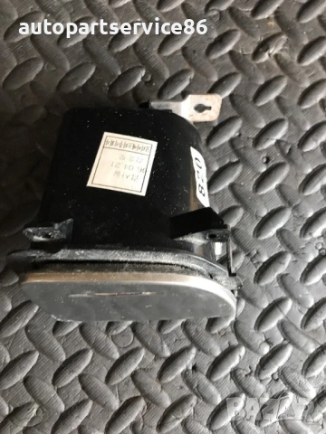 Пепелник на предното табло за KIA Carnival (2006–2010) 84330-4D800, снимка 3 - Части - 53191549