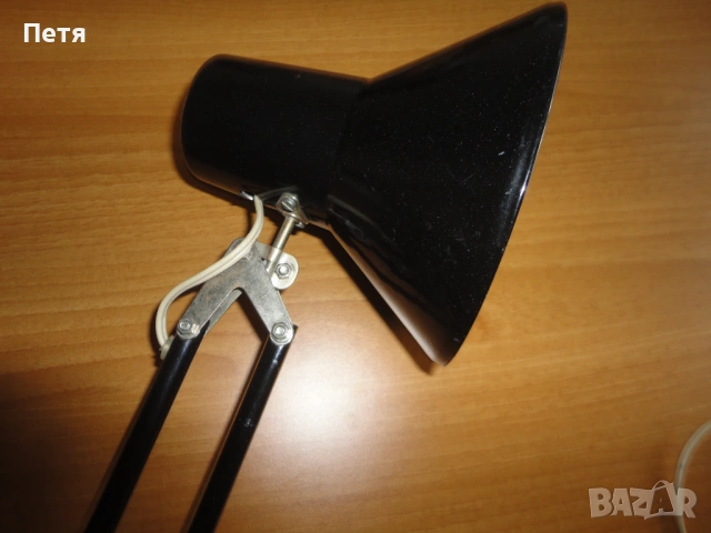 Работна лампа, снимка 3 - Настолни лампи - 53283786