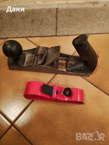 Два вида ръчни рендета