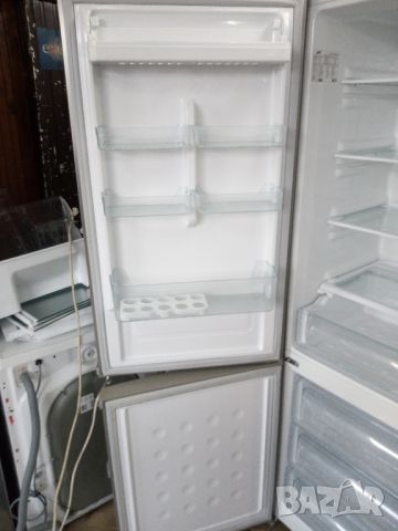 Иноксов комбиниран хладилник с фризер Samsung No Frost 2 години гаранция!, снимка 3 - Хладилници - 45088339