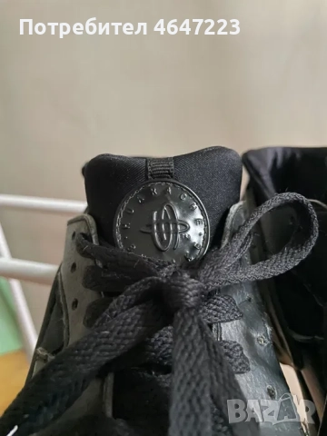 Дамски маратонки Nike Huarache, 38.5 размер, снимка 4 - Маратонки - 52361996