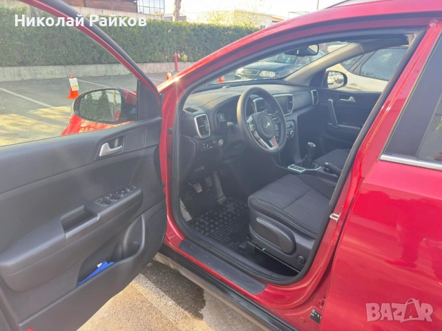 Kia Sportage 2021, Бензин/газ, 44 хил., снимка 8 - Автомобили и джипове - 54238173