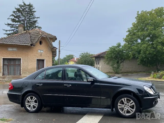 Mercedes E 270 Elegance , снимка 11 - Автомобили и джипове - 47094529