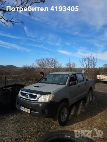 Toyota Hilux 2.5 144кс., снимка 10 - Автомобили и джипове - 47180778