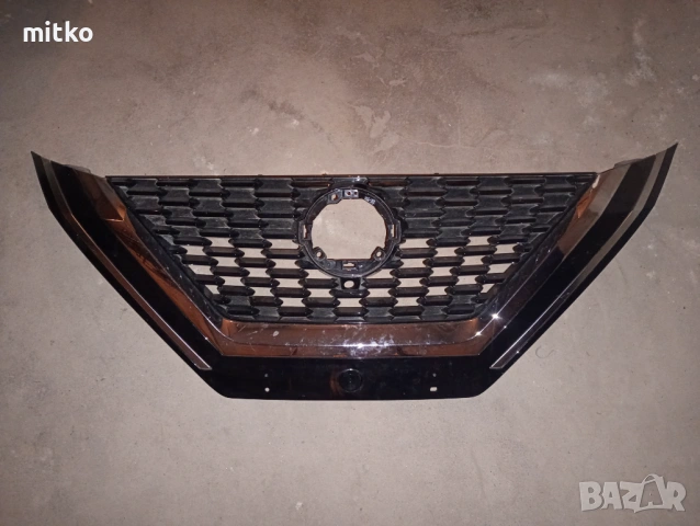 Решетка Нисан Кашкай j12