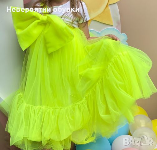 Неон жълта детска рокля 140