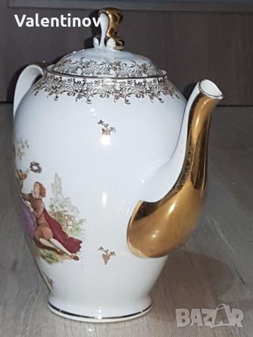 Старинна порцеланова кана за чай или мляко , снимка 3 - Сервизи - 45735135