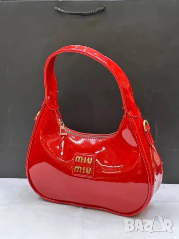 чанти Miu Miu , снимка 3 - Чанти - 50589665
