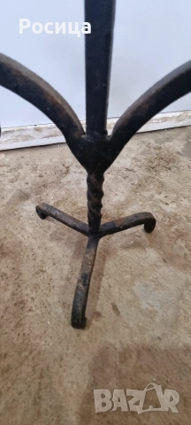 Старинен свещеник от ковано желязо, снимка 2 - Декорация за дома - 54035700