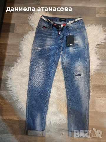 dsquared дънки 27, снимка 1