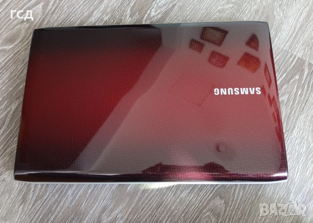 Лаптоп Самсунг СЕ 31/4гб. , снимка 2 - Лаптопи за работа - 51139300