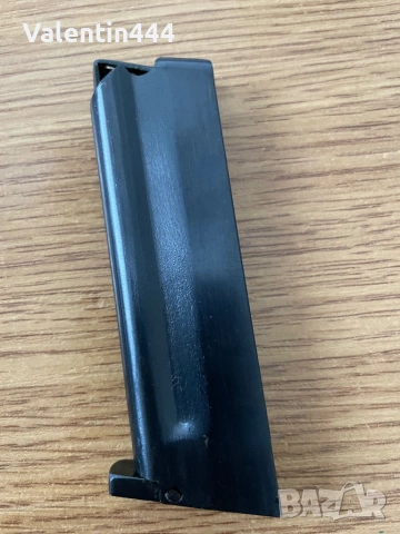 Пълнител за пистолет кал. 6,35мм, снимка 2 - Бойно оръжие - 53589550