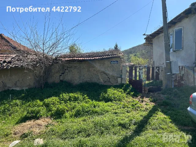 Парцел с стара къща , снимка 2 - Къщи - 49977807