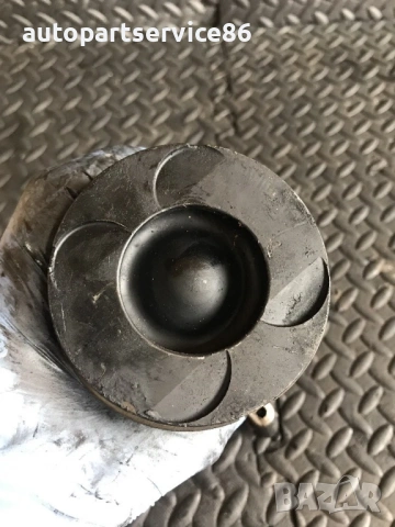 Бутало с биела 2.2 CDI Om646 за Mercedes W906, Sprinter (2006-2009) , снимка 2 - Части - 54055611