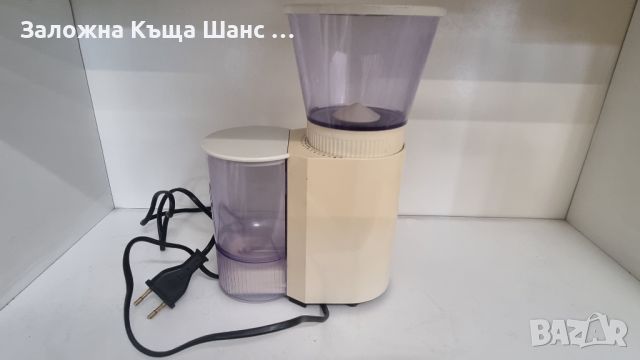 Vintage кафемелачка Braun 3045 , снимка 5 - Кафемашини - 45714319