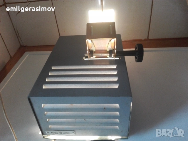 Прожекционен апарат и компресор за гуми., снимка 4 - Аксесоари и консумативи - 53506327