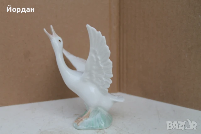 Испанска порцеланова фигура ''LLardo'', снимка 2 - Колекции - 50728244