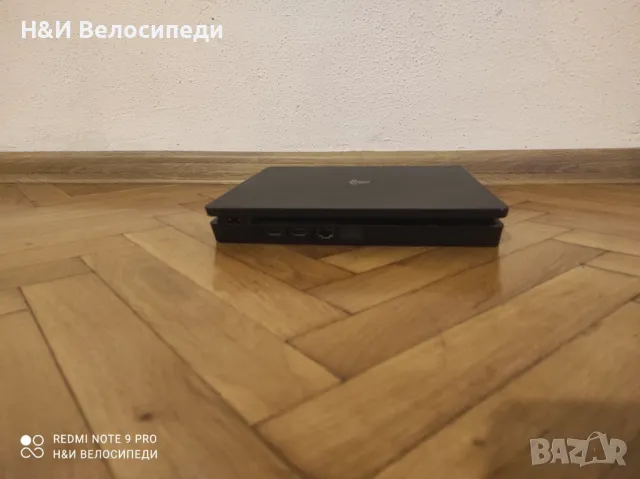 Playstation 4 Slim 1 TB, снимка 3 - PlayStation конзоли - 47334713