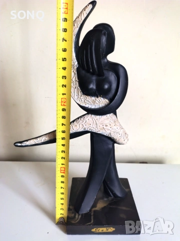 Страхотна Статуетка Танцуваща Двойка, снимка 9 - Антикварни и старинни предмети - 53518054