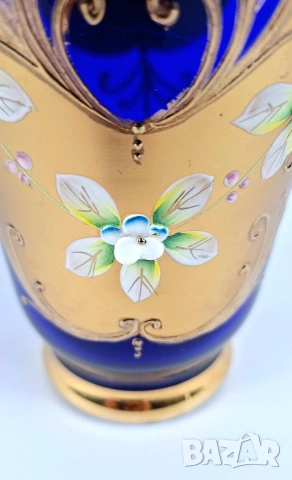 Елегантна синя ваза Бохемия, снимка 4 - Вази - 53142864