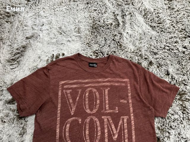 Мъжка тениск Volcom, Размер L, снимка 2 - Тениски - 46296825