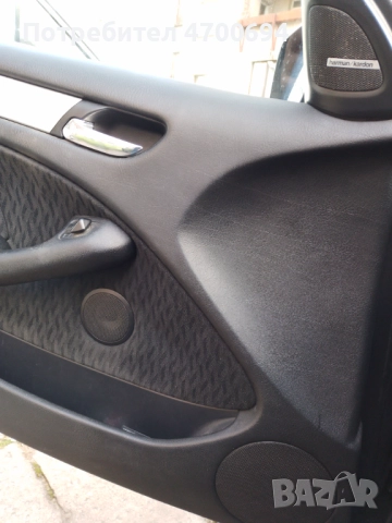 В добро състояние, има нови зимни гуми и нова газова бутилка., снимка 8 - Автомобили и джипове - 52997358